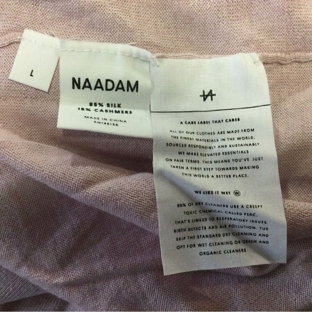 NAADAM V-Neck Sweaters - Picture 10 of 11
